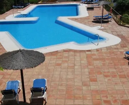 Marina De La Apartment
